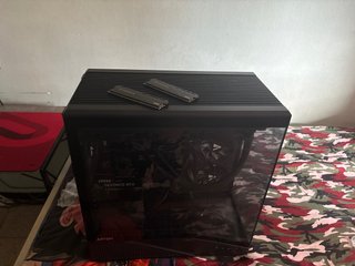 PC Gaming Ryzen 7 5800x rtx 5050 16GB RAM