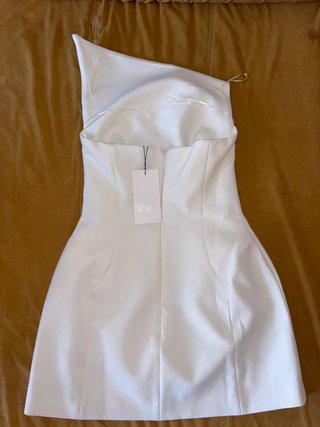 Vestido Zara Blanco Asimétrico