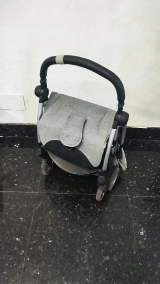Carrito de paseo gris Chicco plegable
