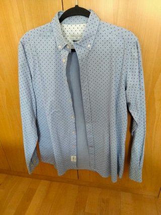 Camisas juveniles a cuadros y con estampado