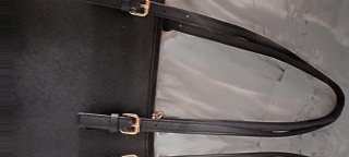 Borsa nera media con fibbie