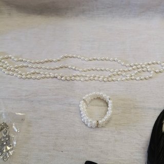 Vestido Años 20 con Accesorios