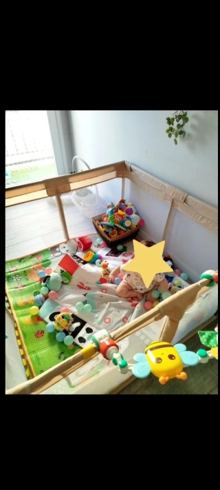 Parque infantil con accesorios