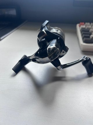 Carrete Shimano Alivio 2500FA