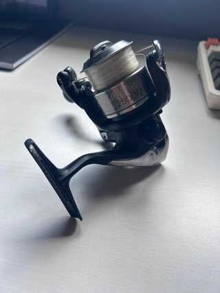 Carrete Shimano Alivio 2500FA