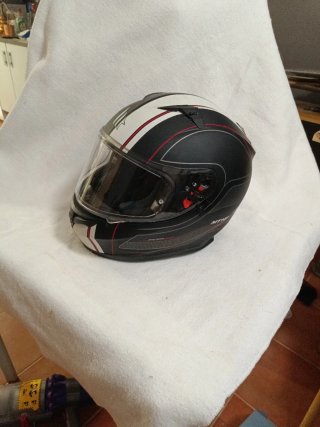 Chaqueta de moto cordura Spyke y casco MT