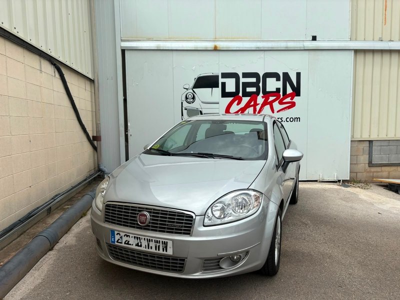 FIAT Linea 2010 - foto 1