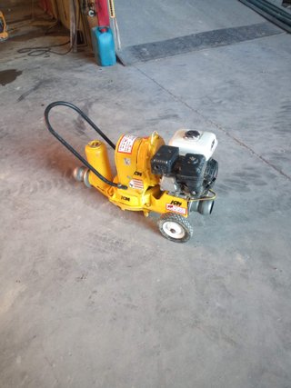 MOTOBOMBA DE DIAFRAGMA WACKER