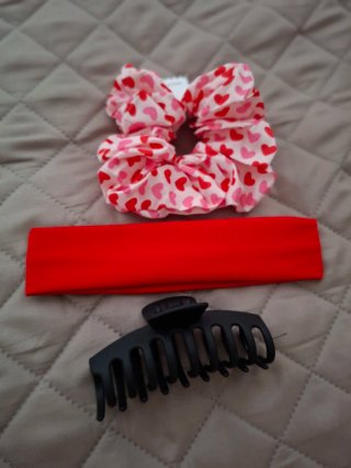 Kit 3 accessori capelli: scrunchie, fascia