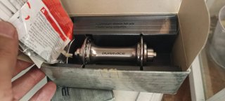 Bujes delanteros Shimano Dura-Ace HS-7800