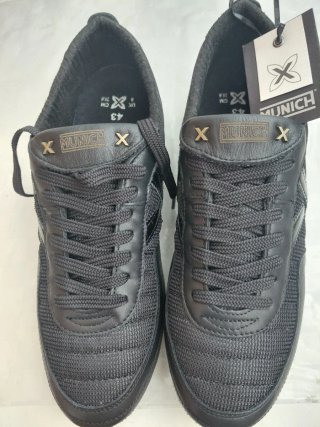 Zapatillas unixe Munich Talla 43 Negras