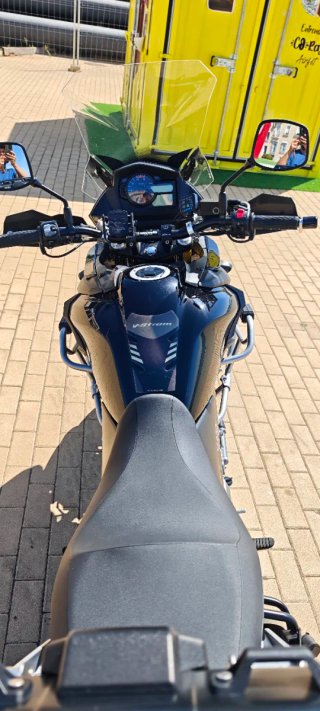 Suzuki V-Strom 650