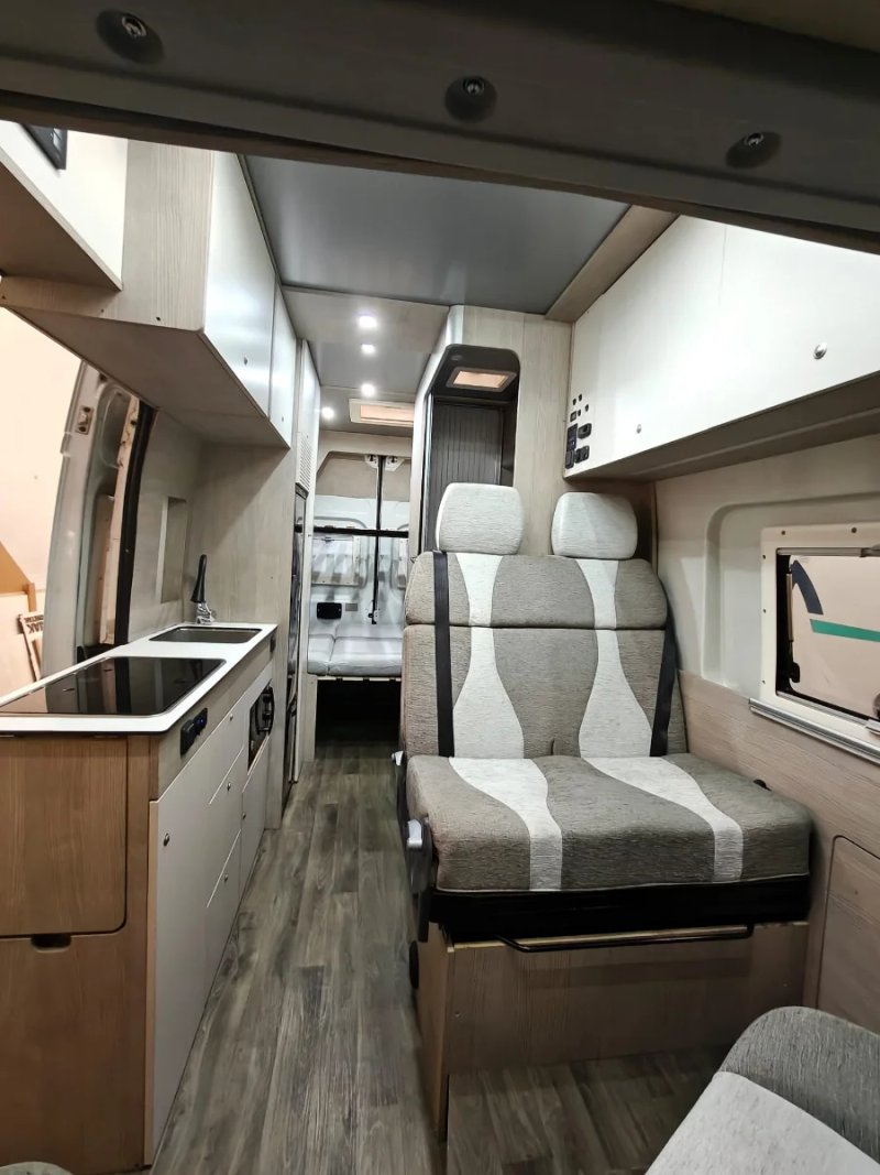 FIAT Ducato camper l4 h3 se alquila - foto 1