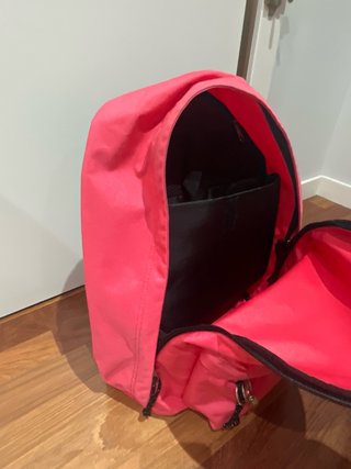 Mochila Eastpak Rosa, como nueva.