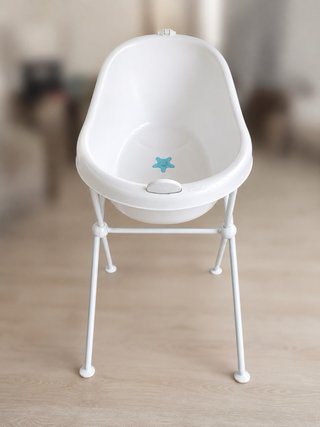 Bañera Bébé Confort con patas