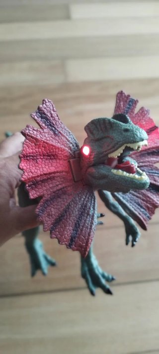 Dinossauro - Mundo Jurassico