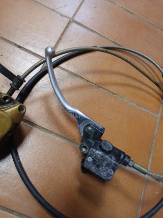 Pinza y bomba freno Piaggio NRG Power