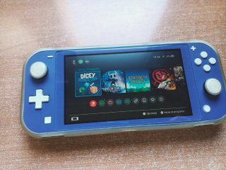 Nintendo Switch Lite Azul + Accesorios