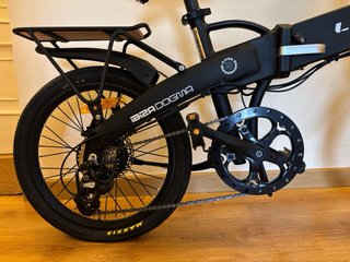 Bicicleta eléctrica Littium Ibiza Dogma 1km+ Casco