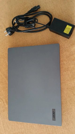 Portátil Acer TravelMateP2 TMP214-55, 14'' Core i3