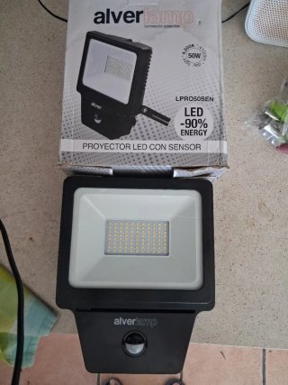 Foco LED Alverlamp 50W con Sensor