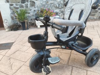 Triciclo para bebé