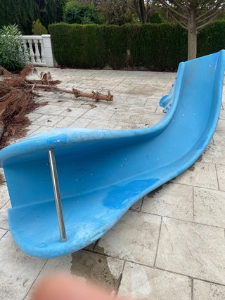Tobogán Piscina Azul