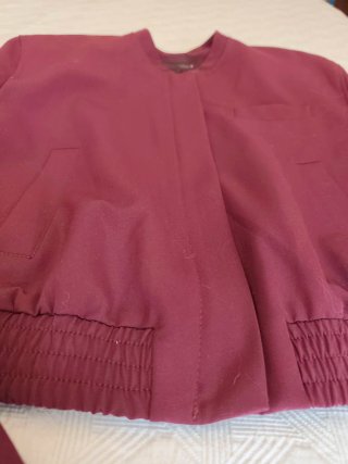 Bomber Zara Burdeos Talla XS