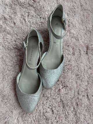 Sandalias fiesta plateadas Tamaris T.39