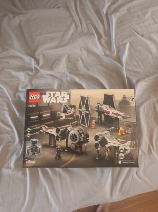 LEGO Star Wars 75393 TIE Fighter & X-Wing Mash-up