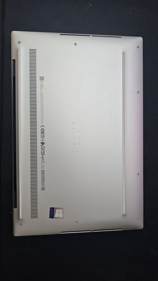 Portátil Dell XPS 13 9310