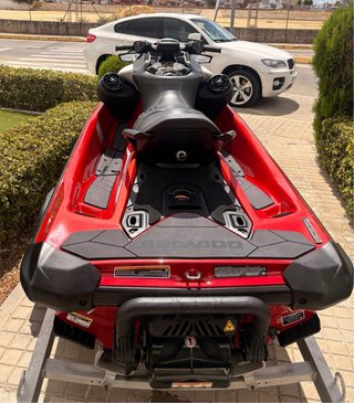 Moto de agua Sea-Doo 325 rxp-rs