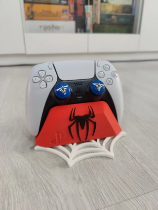Soporte mando PS5 Spiderman