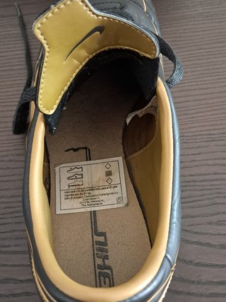 Scarpe Nike calcetto indoor nero/oro
