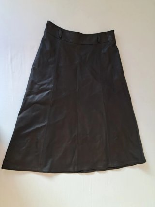 Falda de piel auténtica GOES talla 46 – Piel ovina