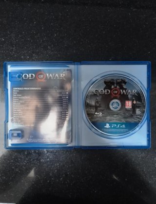 God of War PS4/5, en perfecto estado, en su caja.