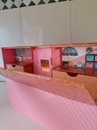 LOL Surprise Pop-Up Store 3 in 1