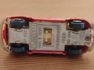 Coche Majorette Volkswagen 1302 Escala 1/60