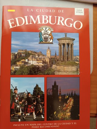Lote de ocho libros con guías ciudades británicas