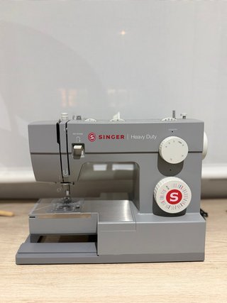 Máquina de coser Singer Heavy Duty 4411