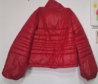 Chaqueta acolchada roja