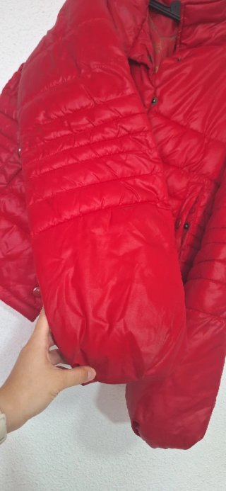 Chaqueta acolchada roja