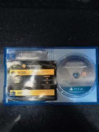 Horizon Zero Dawn edición completa.