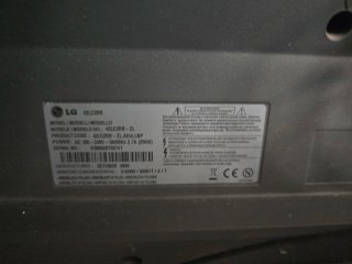 TV LG 42" Negra y Plateada