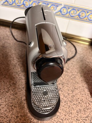 Cafetera Nespresso Krups Plata