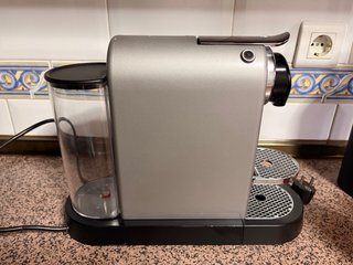 Cafetera Nespresso Krups Plata