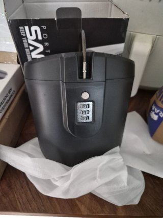 Caja Fuerte Portátil ABS