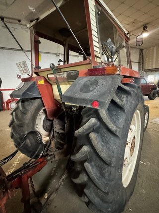 Tractor Fiat 80-66