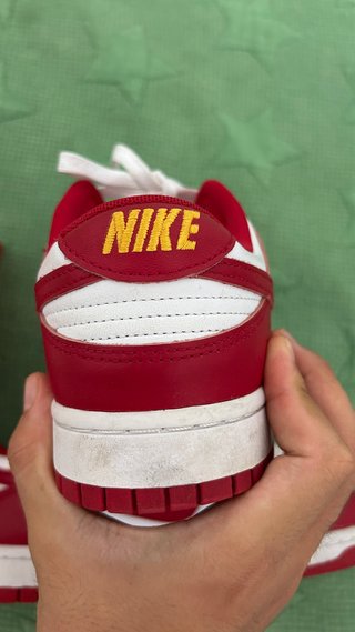 Nike Dunk Low Retro Rojas y Blancas