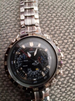 Reloj Casio Edifice 5147 EF-550RBSP